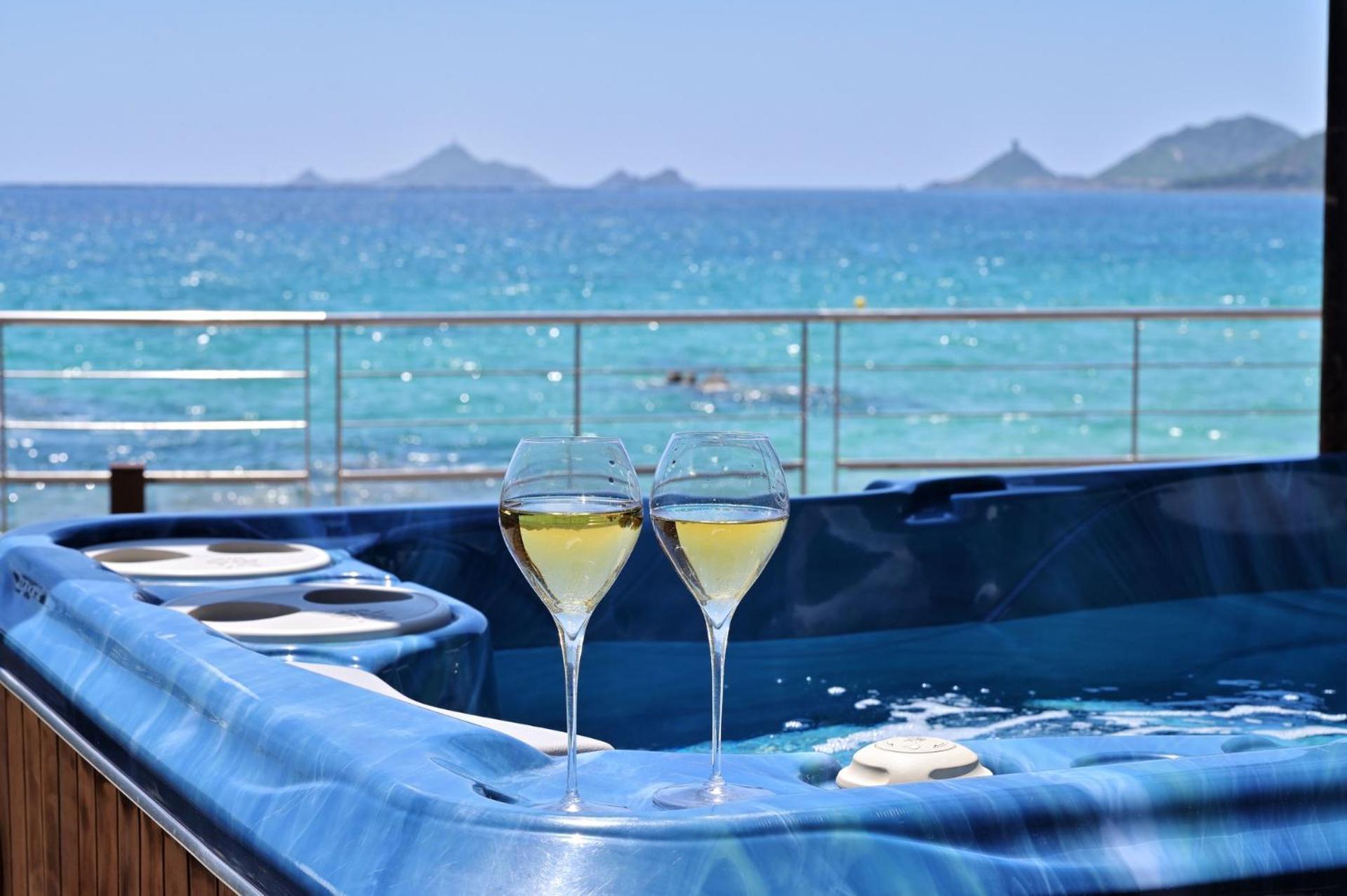 Hotel Le Week End アジャクシオ エクステリア 写真